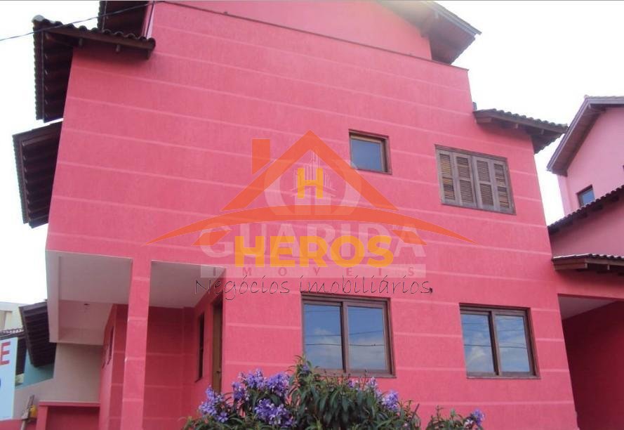 Casa R3 dorm, 147m², Hípica, R$450mil