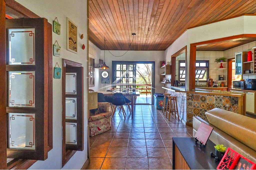 Casa 220202