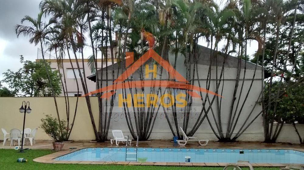 Terreno 1452m², Cristal, R$ 2,13 milhões