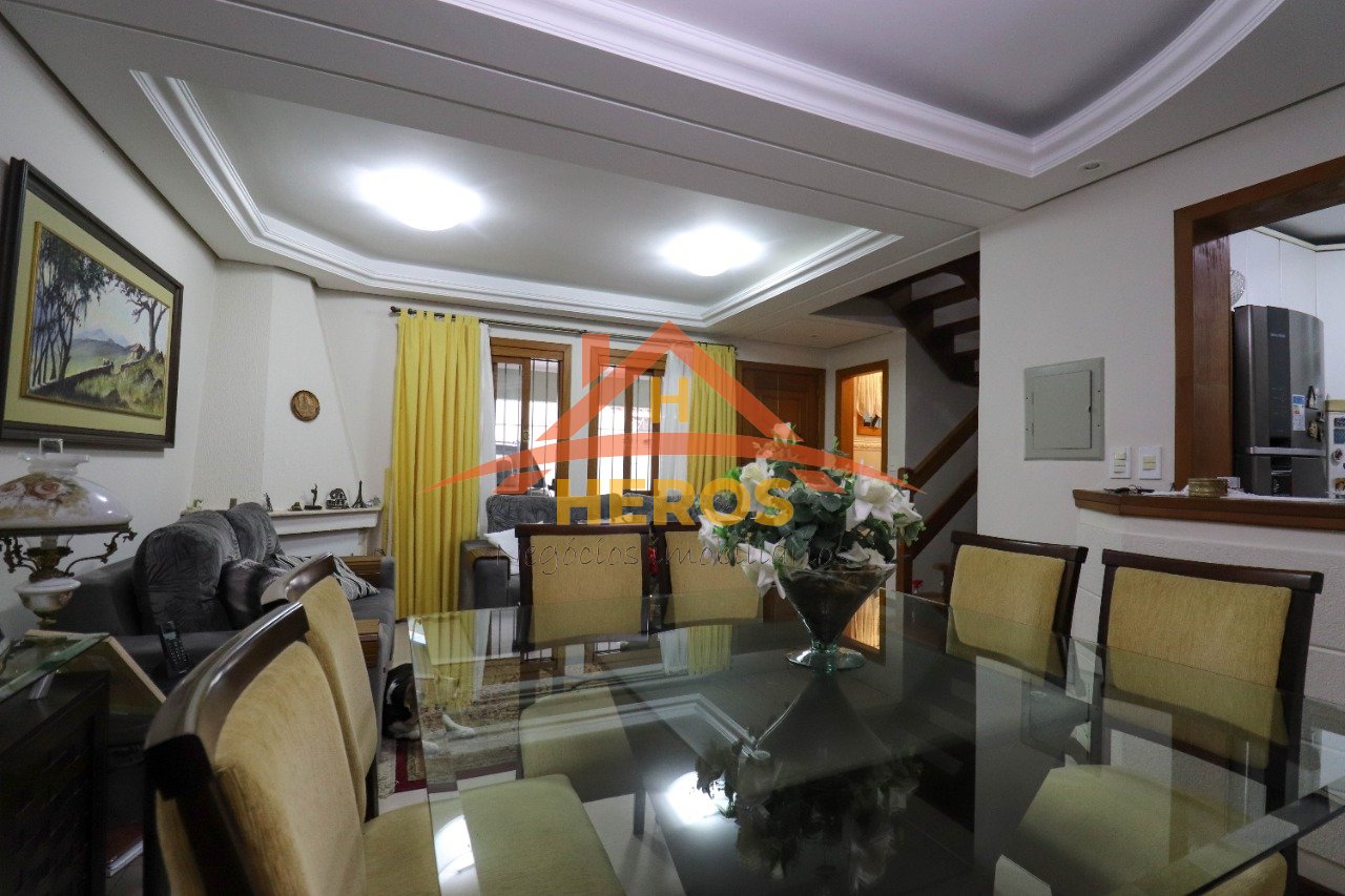 Casa condomínio, 175m², Jardim Isabel, R$ 798mil