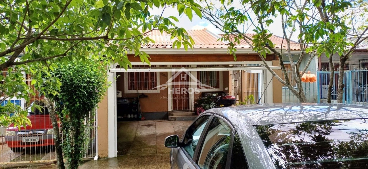 Casa 2 dorm, Hípica, 55m², R$ 260mil