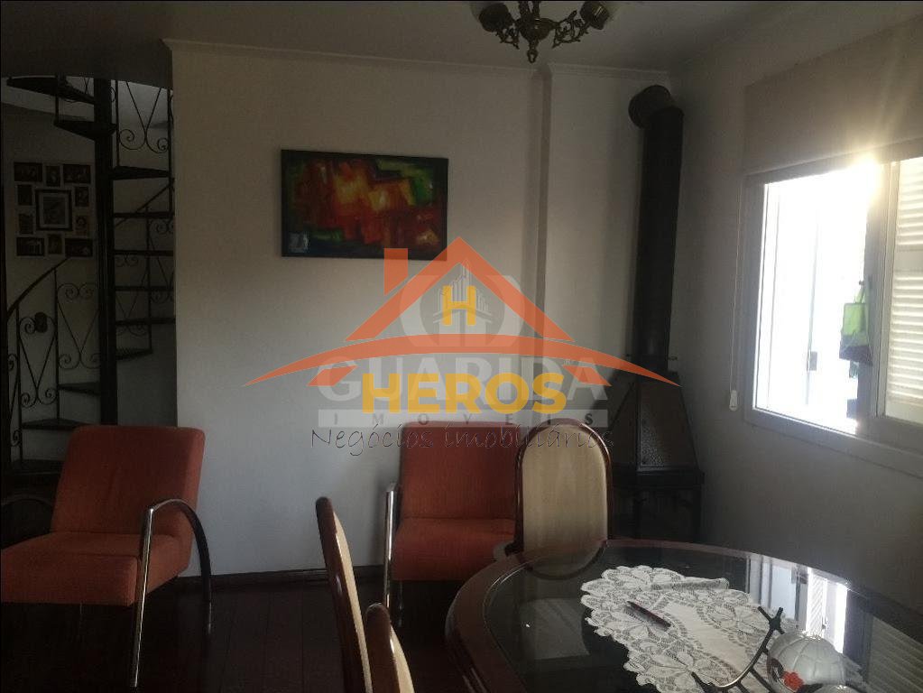 Cobertura, 207m², Camaquã, R$ 655mil