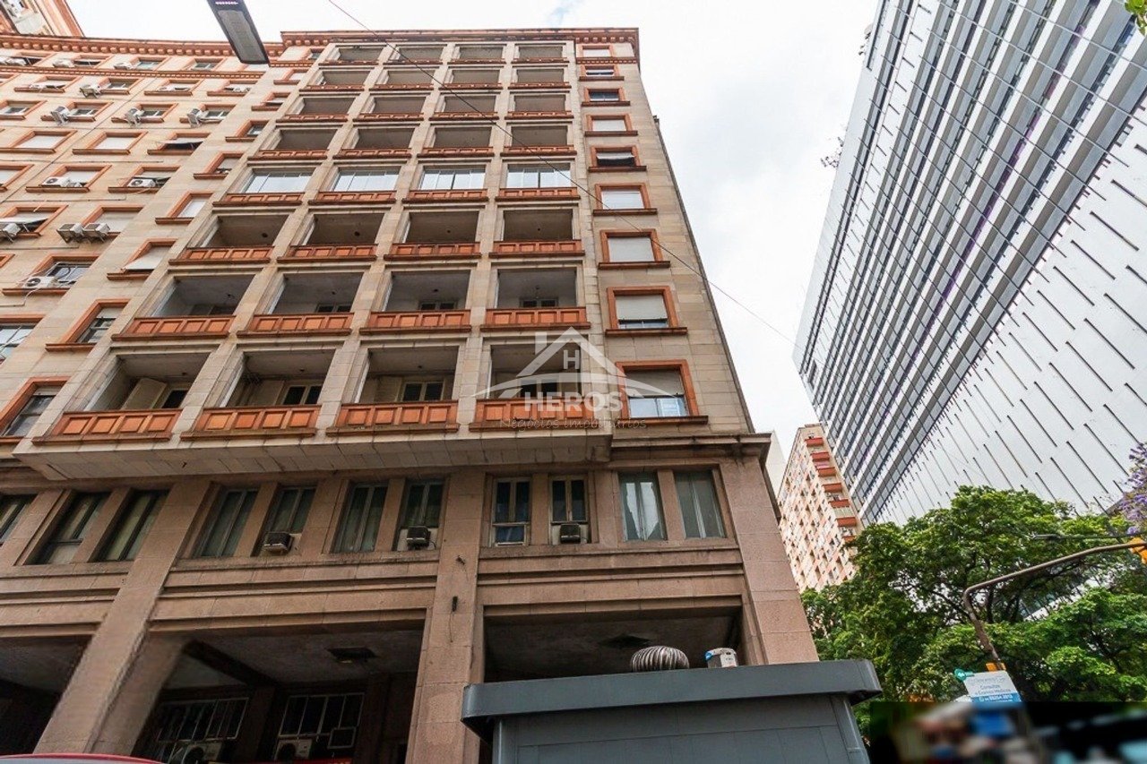 Aptº 3 dorm, 180m², Centro Histórico, R$ 550mil