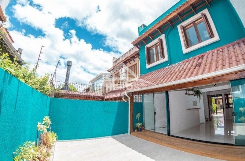 Casa 3 dorm,  131m², Guarujá, R$ 479mil