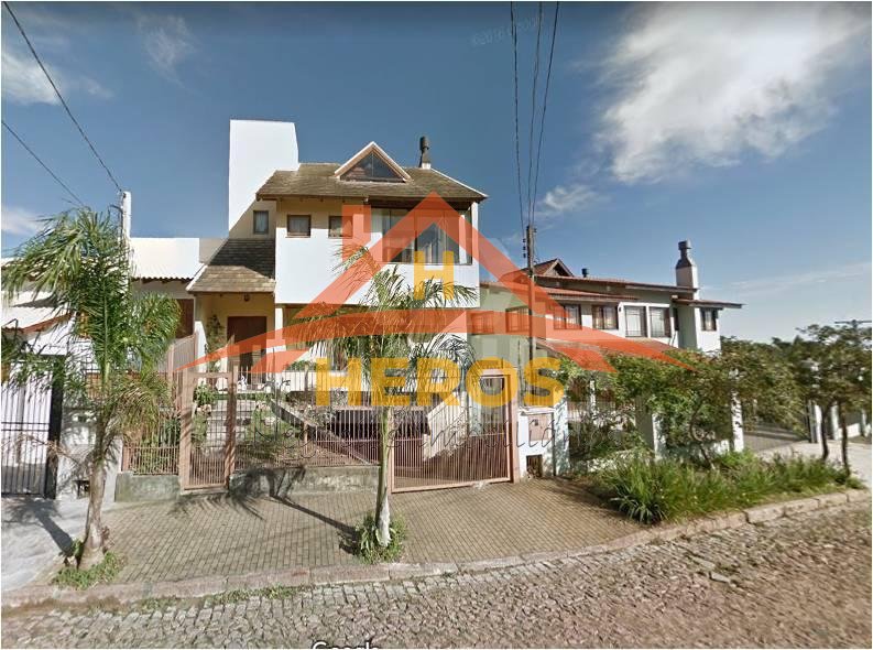 Casa 3 dorm, 300m², Teresópolis, R$ 1,045mil