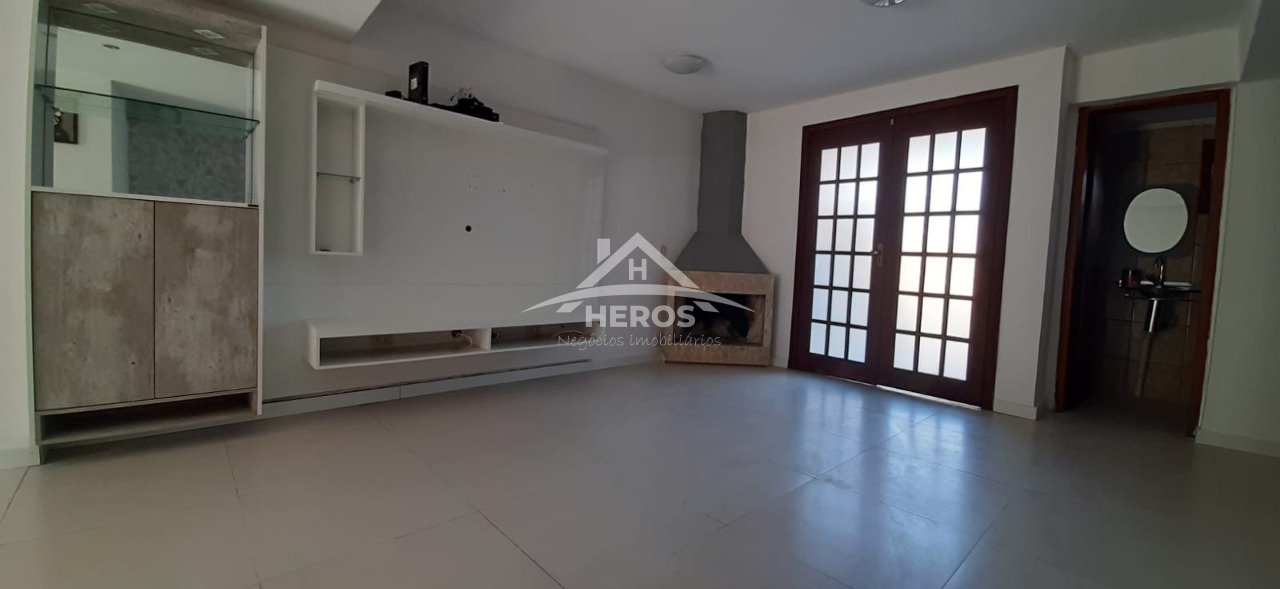 Casa 3 dorm, 106m², Aberta dos Morros, R$ 395mil