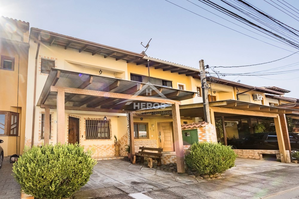 Casa em Condomínio 221909