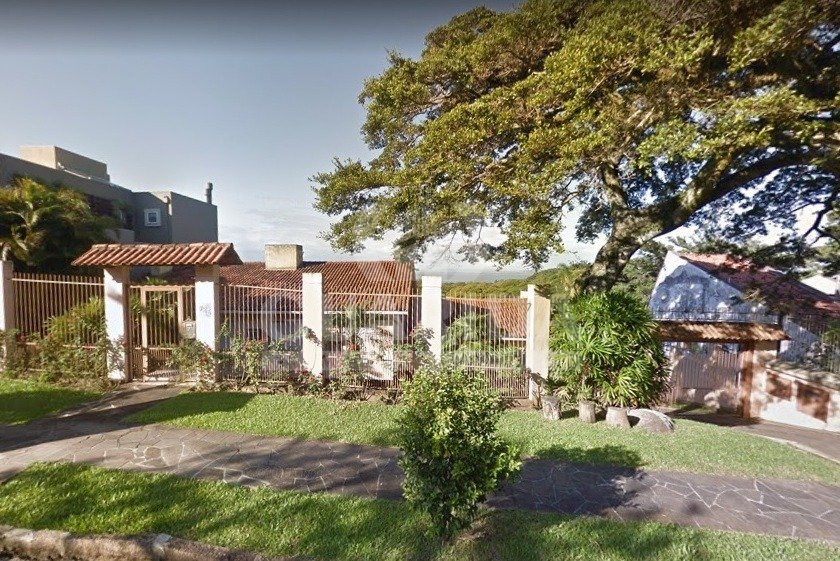 Casa 5 suítes, 1111m² Jardim Isabel R$ 3,3smilhões