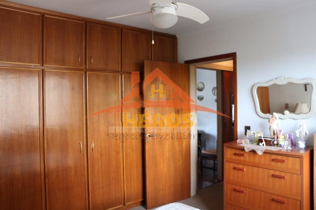 Apartamento 2 dorm, 80m², Menino Deus, R$ 490mil