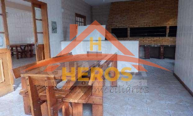Apartamento 2 dorm, 72m², Cristal, R$ 270mil