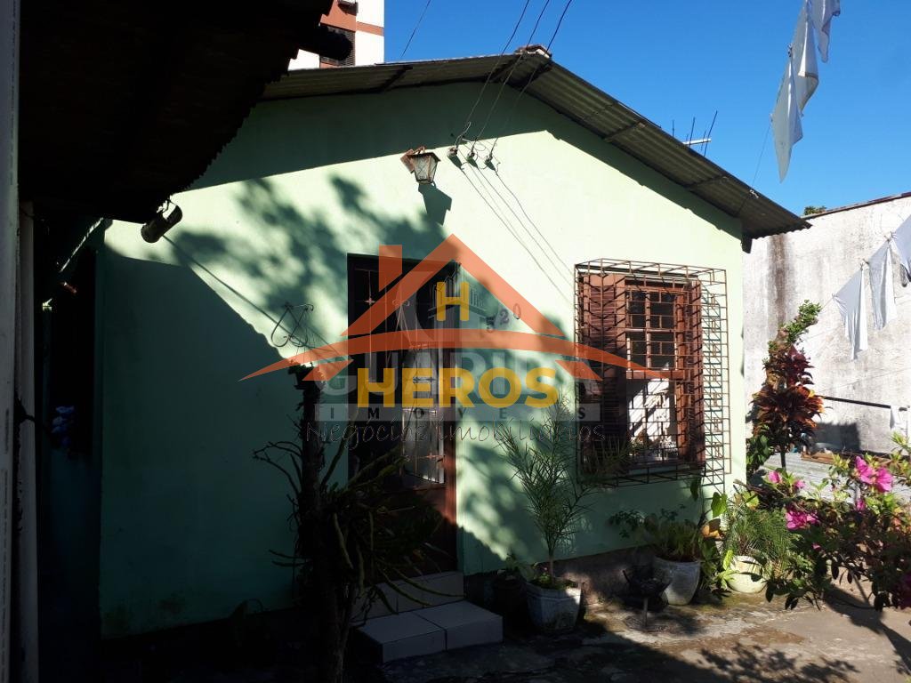 Terreno 242m², Tristeza, R$ 585mil