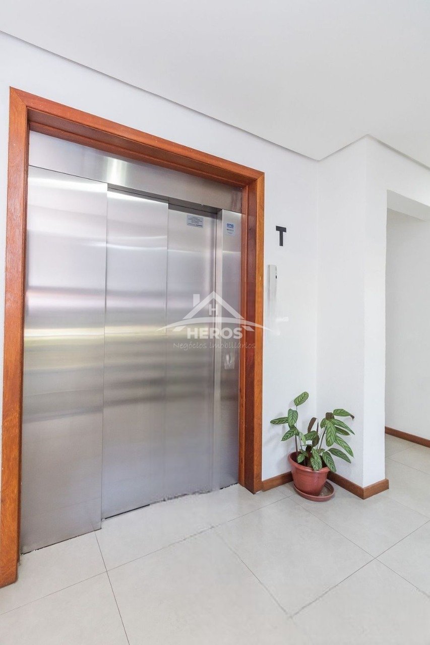 Apartamento 2 dorm, 53m², Ipanema, R$ 330mil