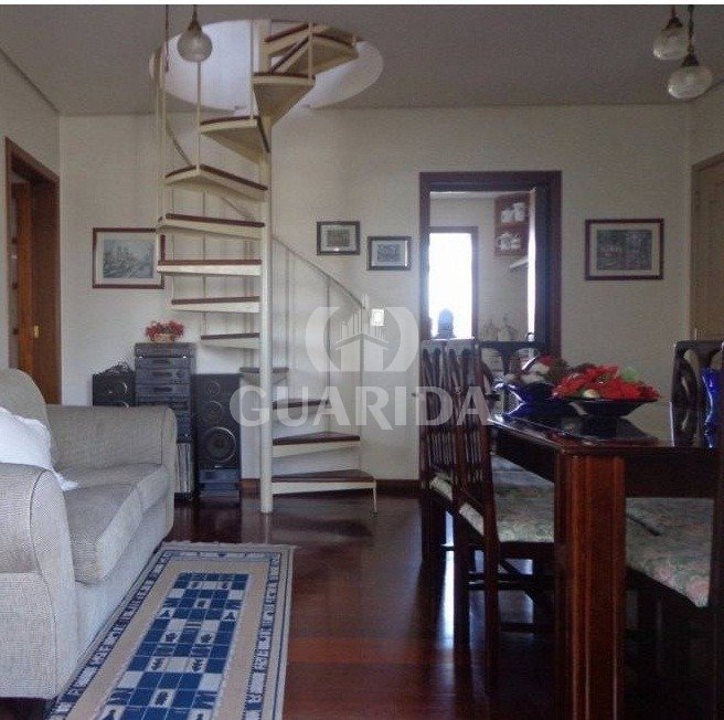 Cobertura 3 dorm,Jardim Botânico, 164m², R$ 760mil