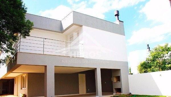 Casa condomínio, 3 dorm, 217m², Tristeza