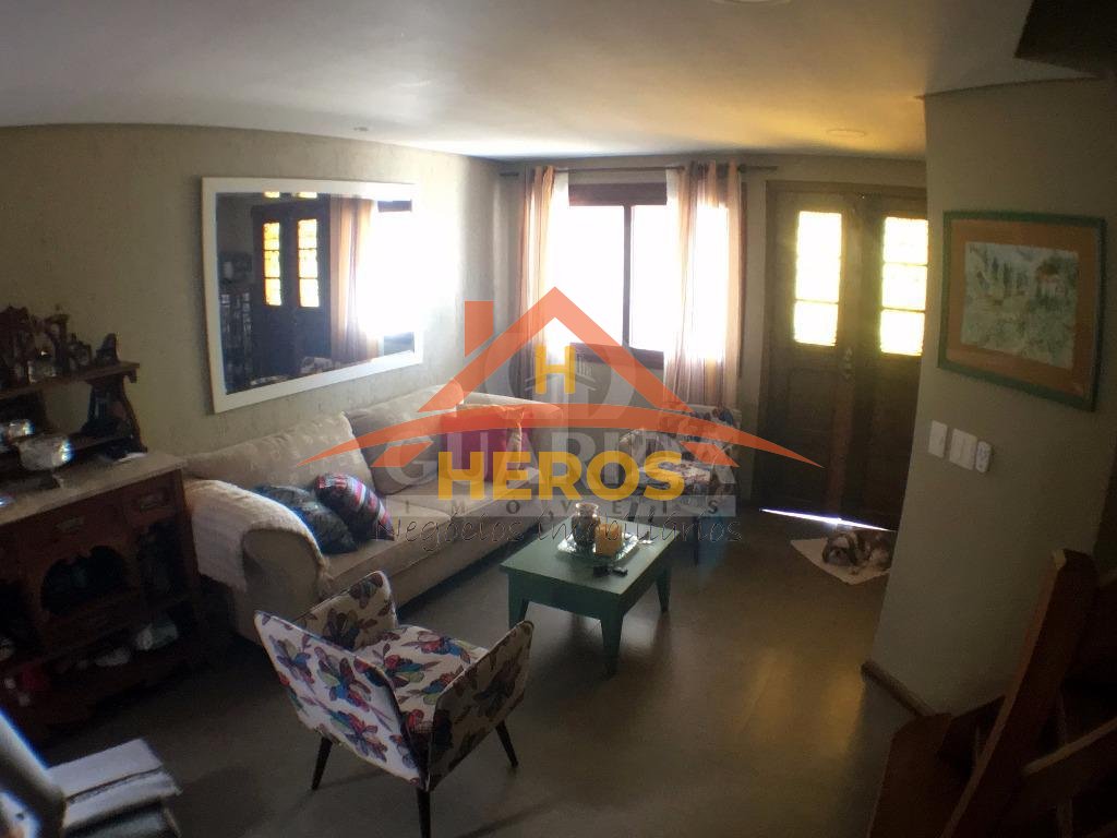 Casa 3 dorm, 175m²,  Tristeza, R$ 860mil