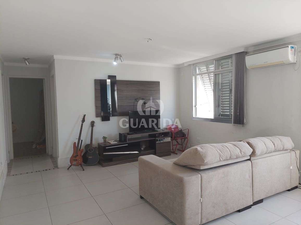 Apartamento 2 dorm, 75m², Medianeira, R$ 259mil