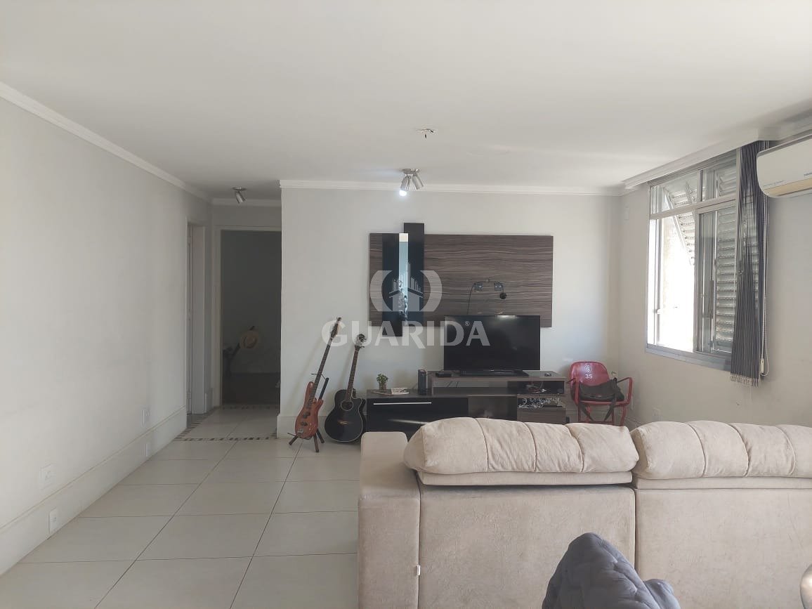 Apartamento 2 dorm, 75m², Medianeira, R$ 259mil