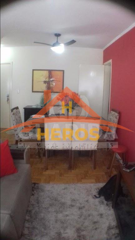 Apartamento 2 dorm, 63,5m², Cristal, R$ 230mil