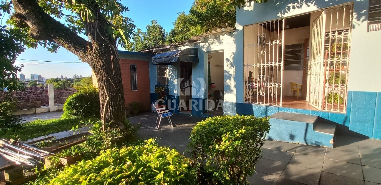 Duas casas,01 e 02 dorm, 90m ²,Tristeza, R$350mil