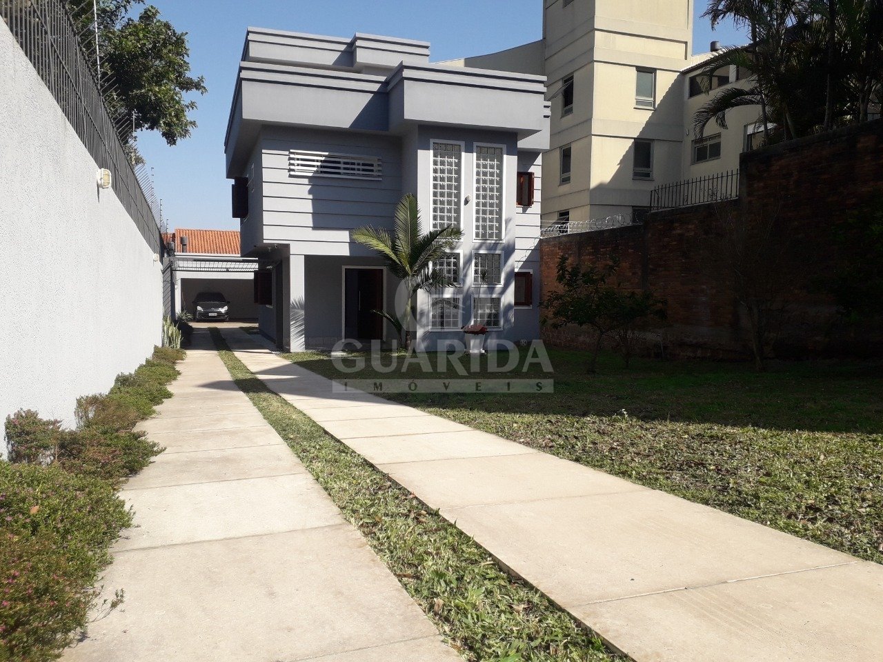 Casa 4 dorm, 263m², Cristal, R$ 1,1milhão