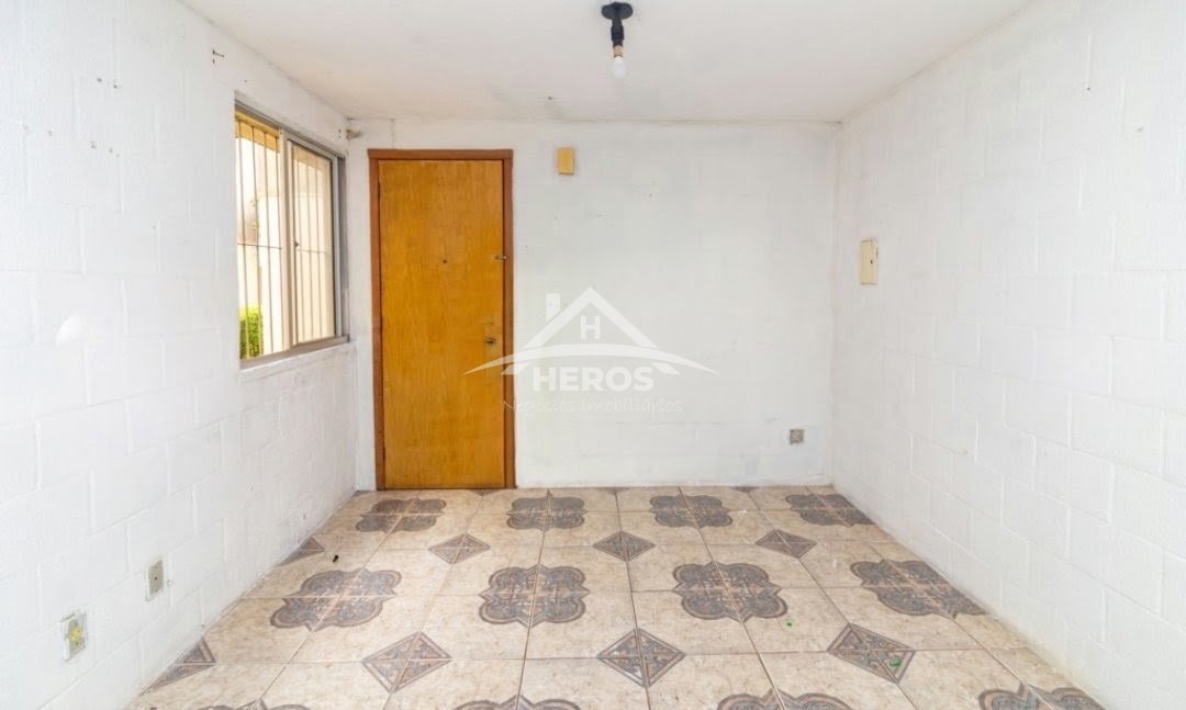 Apartamento térreo, 2 dorm, Vila Nova, R$ 125mil