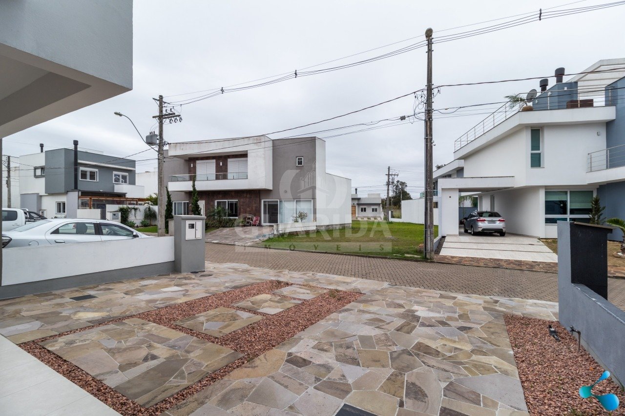 Casa cond 3 dorm, 130m², Jardins do Lago 2