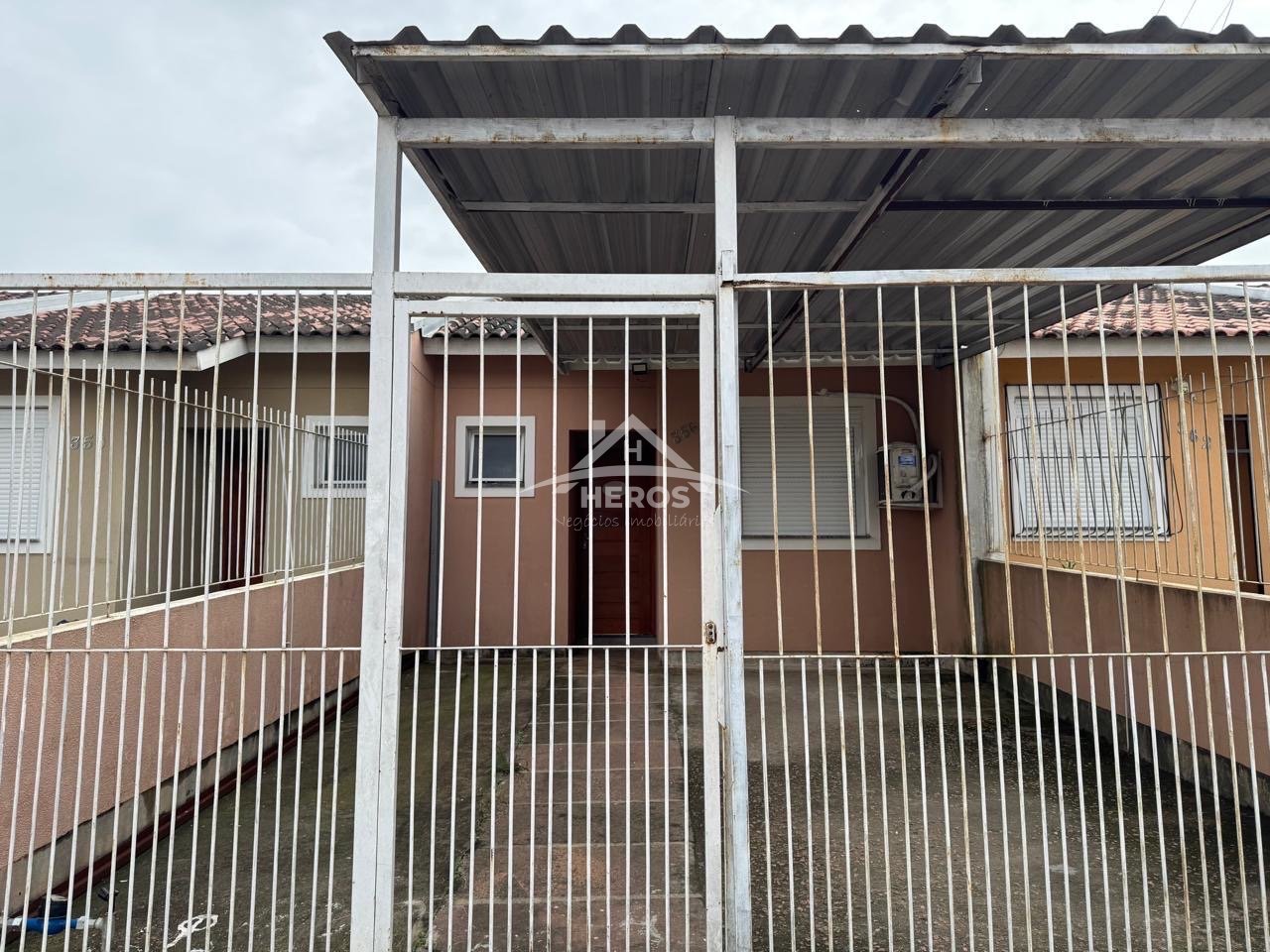 Casa 2 dormitórios, 38m²¹, Winter Park, R$ 260mil
