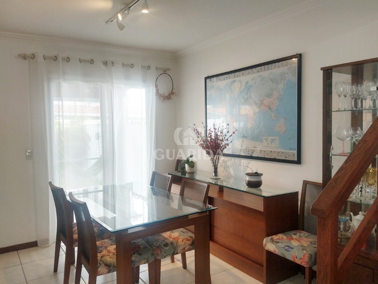 Casa em Cond 3 dorm, Hípica, 144,28m², R$ 349 mil