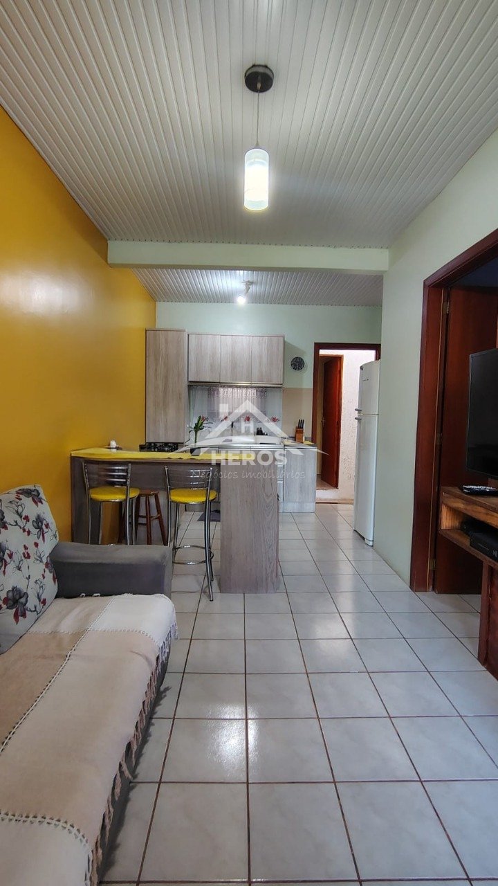 Casa térrea, 2 dorm, Hípica, R$ 280mil