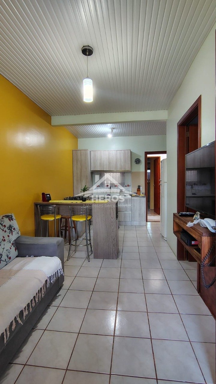 Casa térrea, 2 dorm, Hípica, R$ 280mil