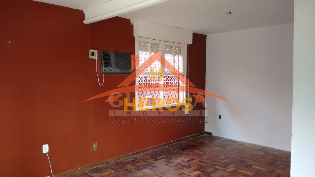 Casa 4 dorm, 218m², Cavalhada, R$ 520mil