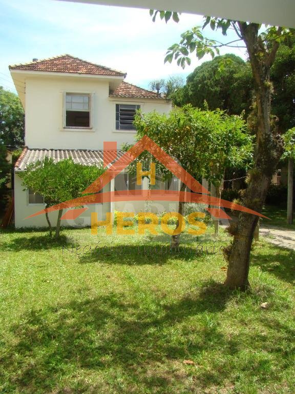 Casa 3 dorm, 360m², Cristal, 849mil