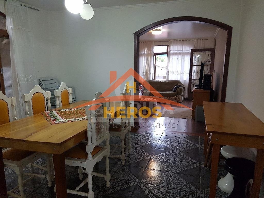Casa 3 dorm, 150m², Vila Nova, R$ 600mil