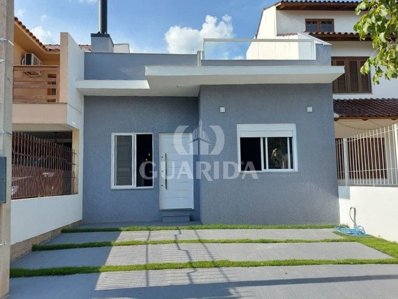 Casa 2 dorm, 84m², Hípica, R$ 497mil