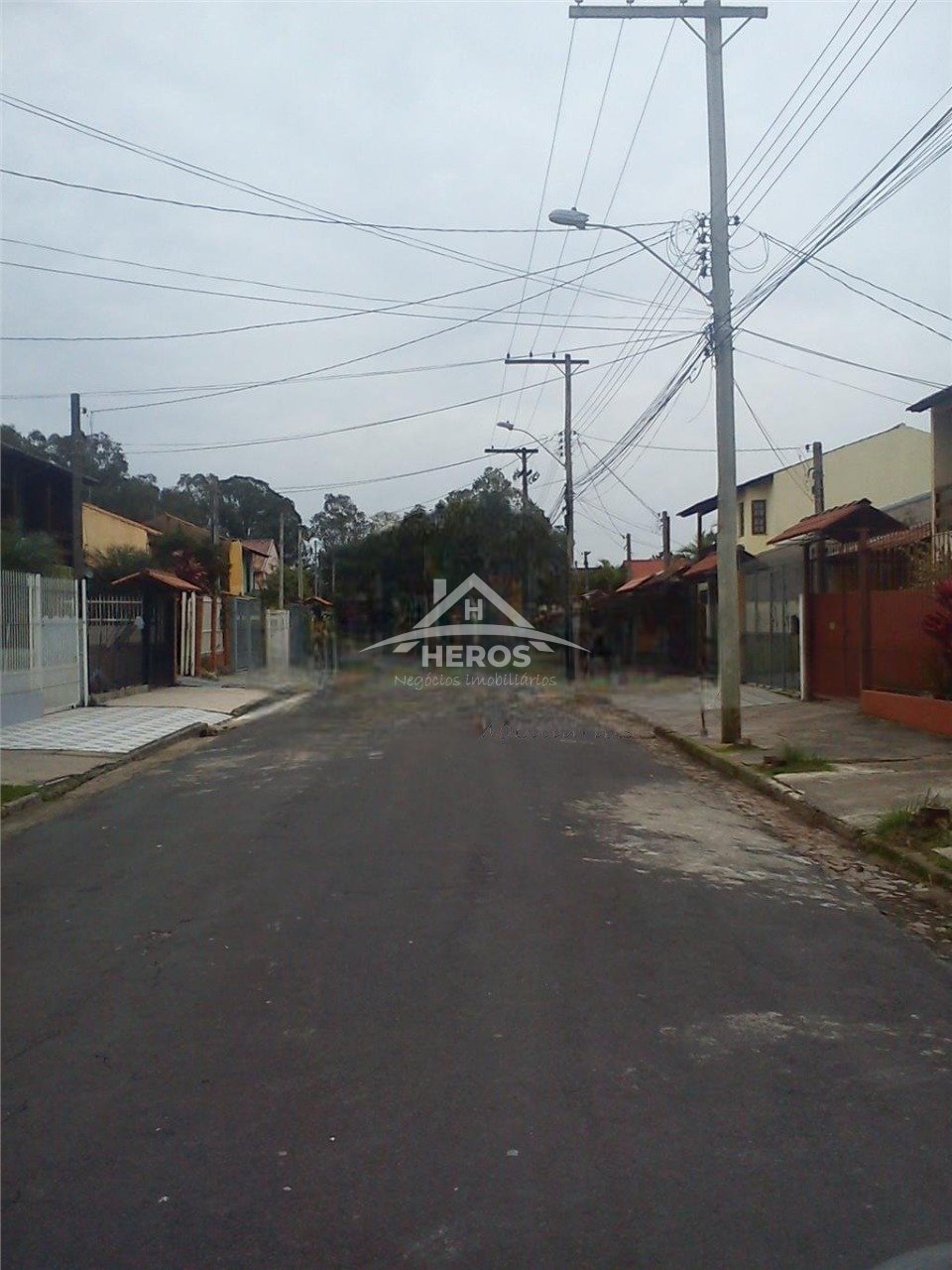 Terreno 181m², Moradas da Hípica, R$ 130mil