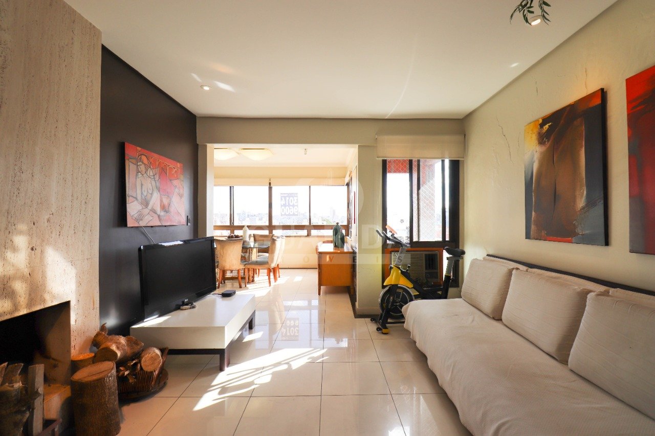 Apartamento 3 dorm, 102m², Auxiliadora, R$ 900mil