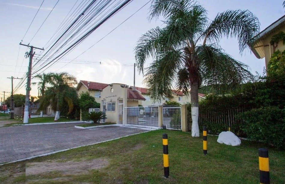 Casa condomínio, 100m², Hípica, R$ 320mil