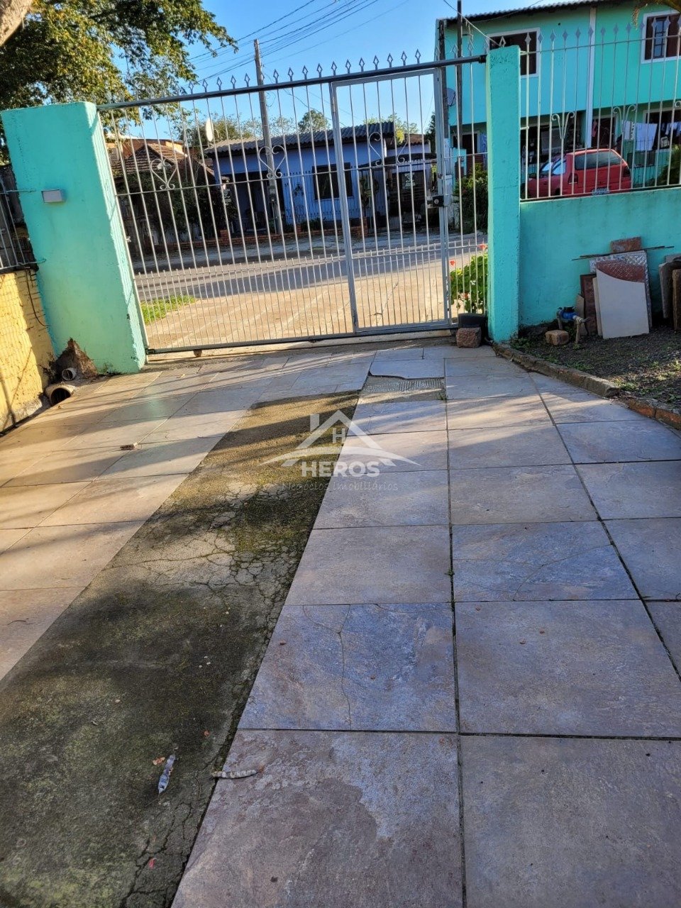 Casa térrea, 3 dorm, Belém Novo, R$ 350mil