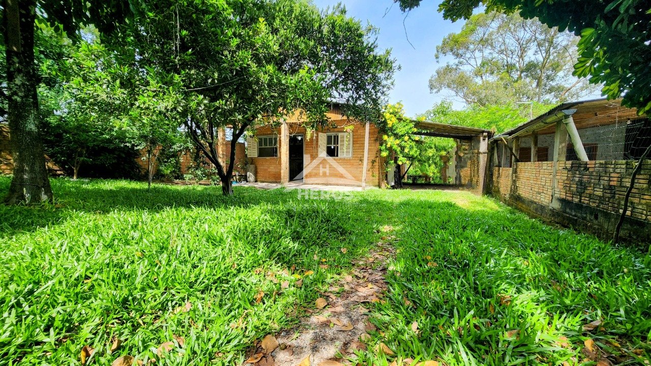 Casa com 02 dorm; Restinga, 170 mil