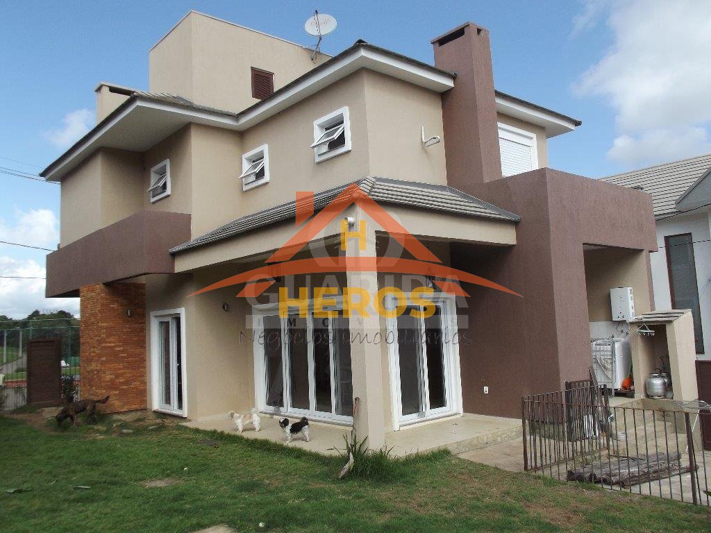 Casa condomínio, 3 dorm, 250m², R$ 950mil