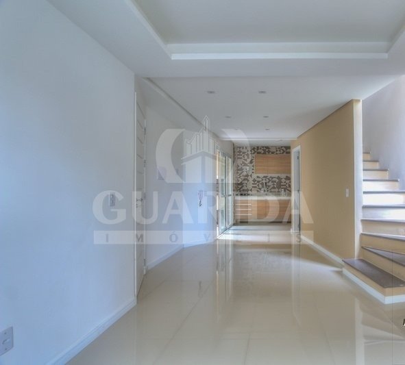 Casa cond 3 dorm, 130m², R$ 500mil
