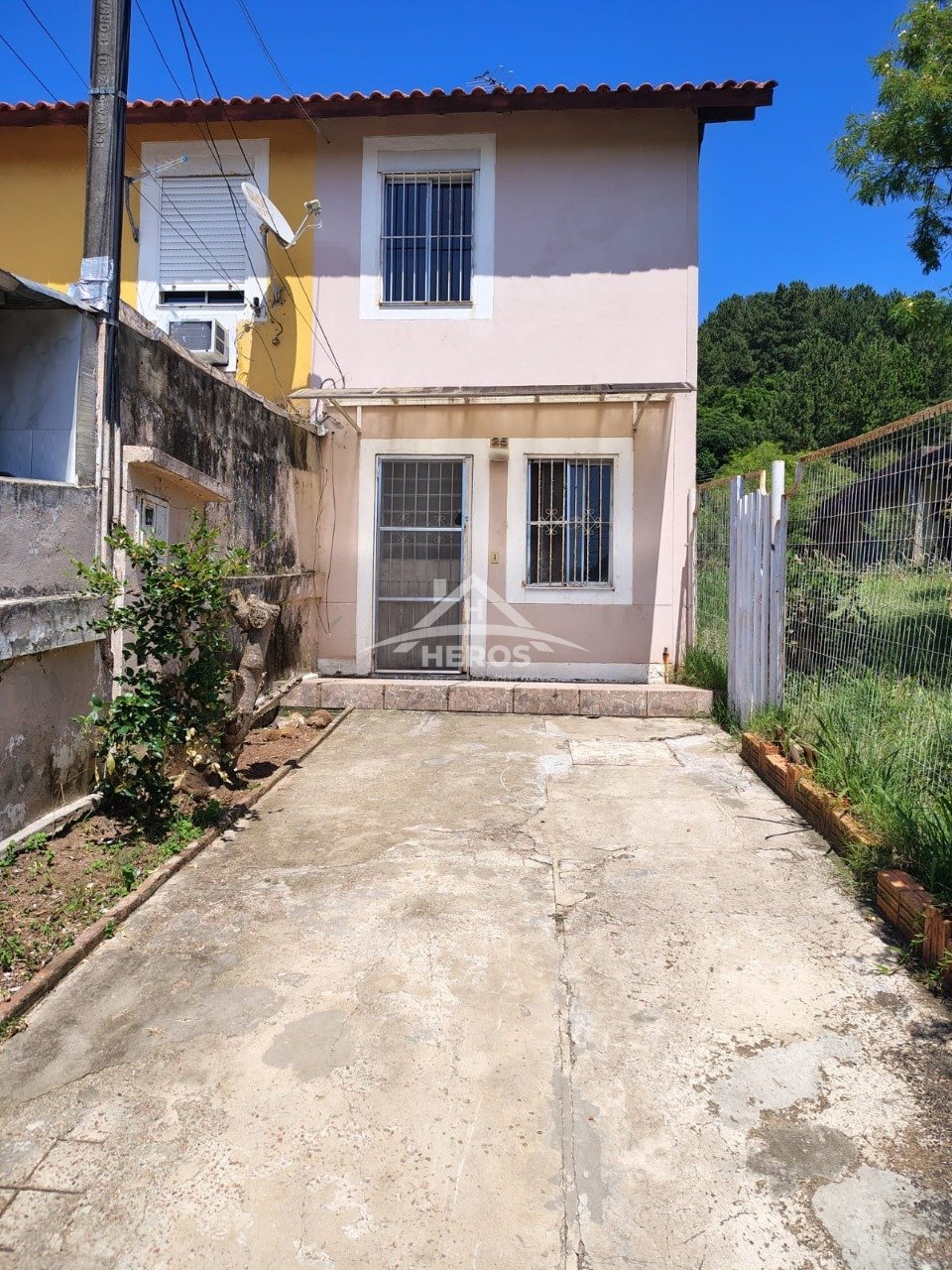 Casa condom, 2 dorm, 66m², R$ 222mil