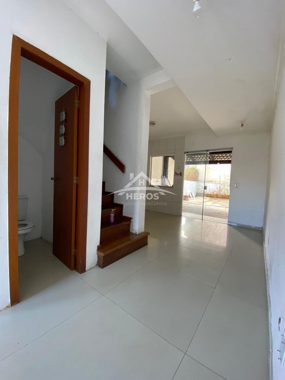 Casa 2 dorm, 120m², Guarujá; R$ 399 mil