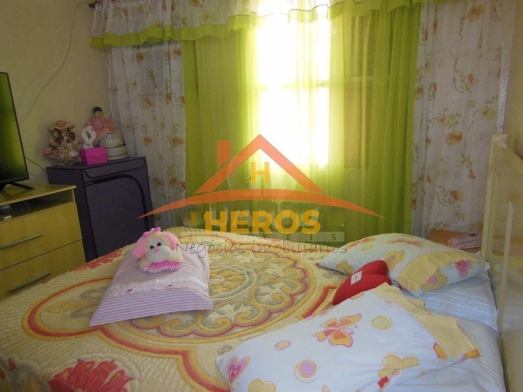 Casa condomínio, 2 dorm, Guarujá, R$ 198mil
