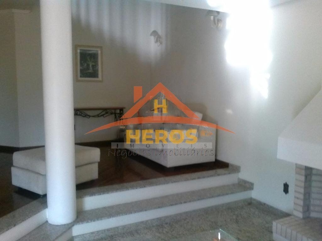 Casa 4 dorm, 315m², Ipanema, R$ 950mil
