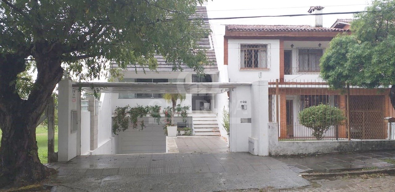 Casa 2 suítes, 377m², Tristeza, R$ 1,244 milhão