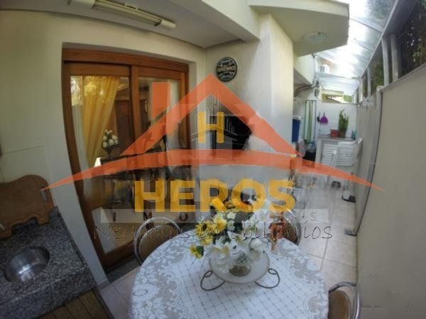 Casa condomínio, 175m², Jardim Isabel, R$ 798mil