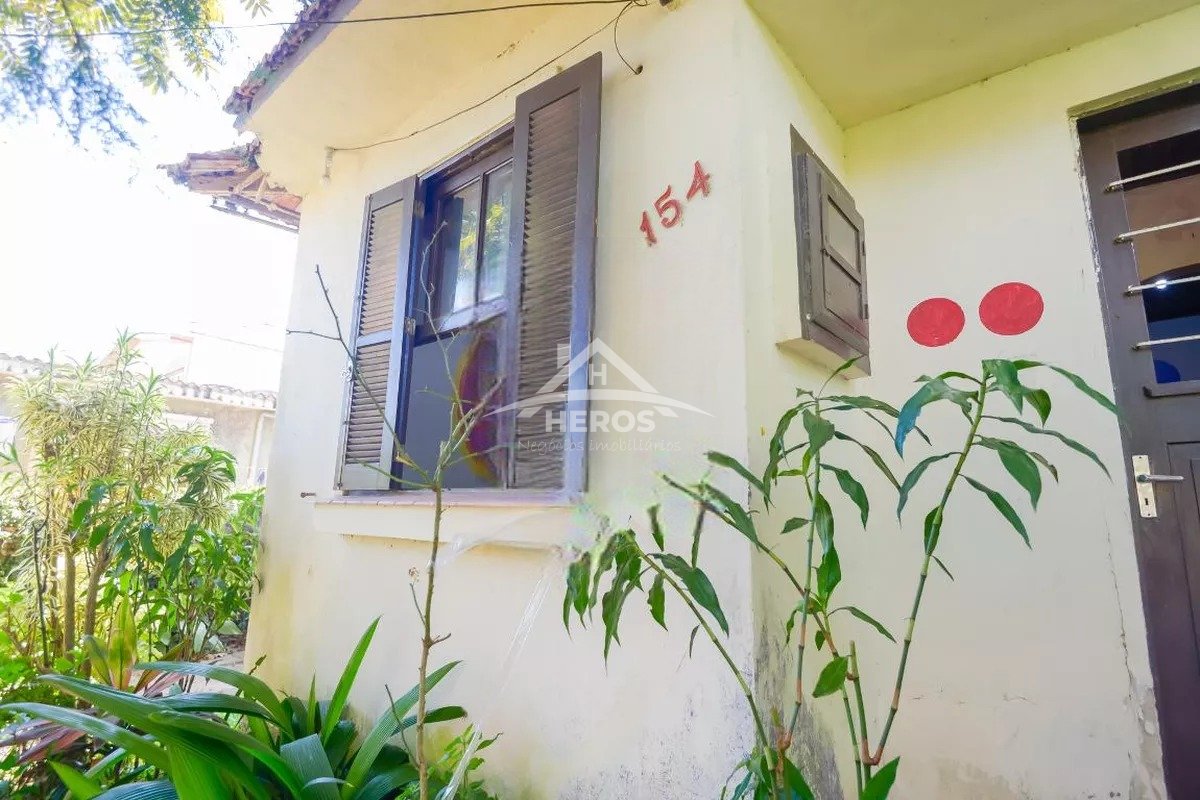 Casa 2 dorm, 99m², Ipanema, R$430 mil.
