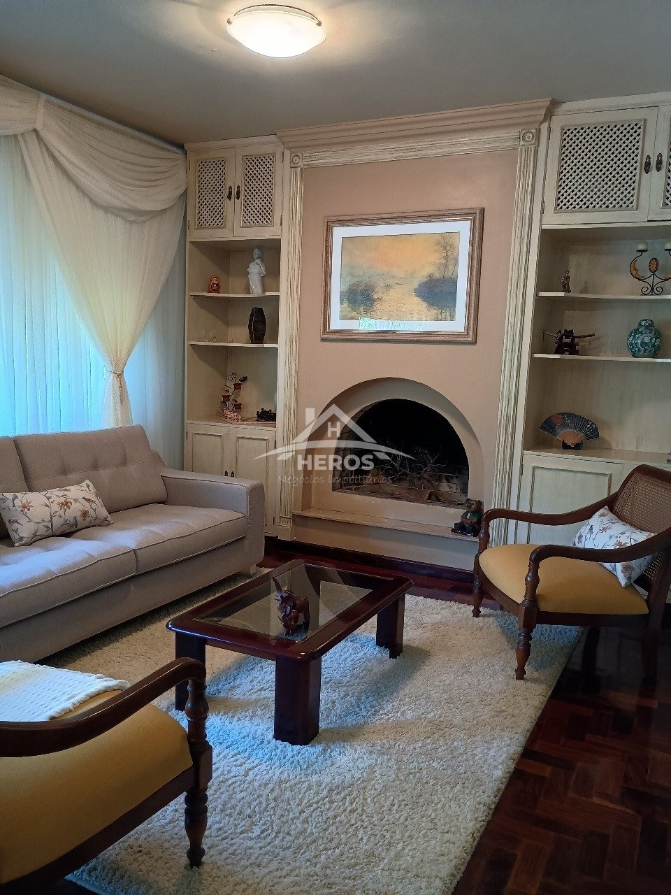 Casa 3 dorm, Tristeza, 198m², R$ 1,25 milhões