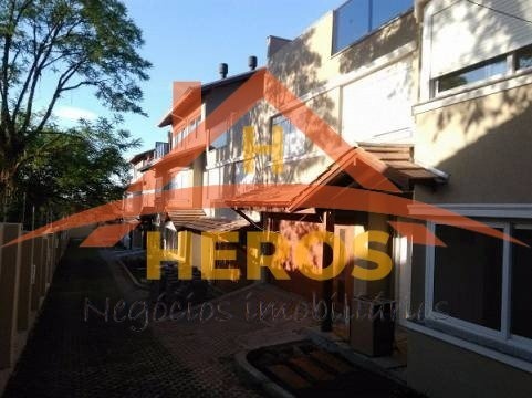 Casa condomínio 246m² Vila Conceição R$ 1,35milhão